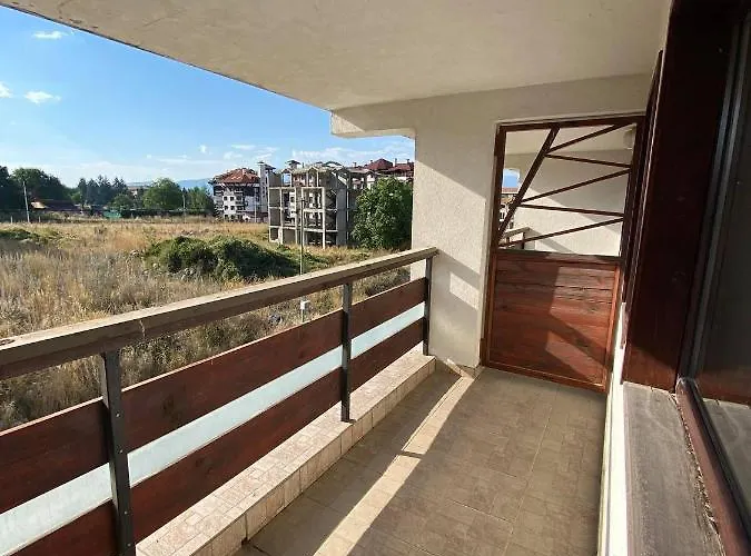 1br Bright 300mbps Wifi Duplex - Two Floors Apartman *