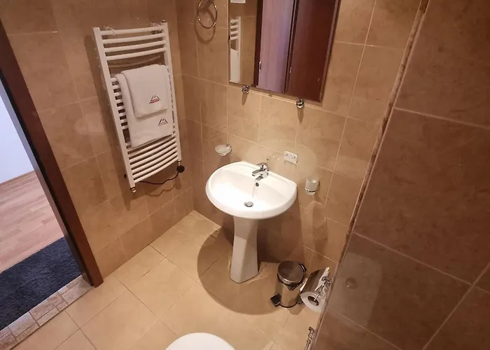 1br Bright 300mbps Wifi Duplex - Two Floors * Banszko