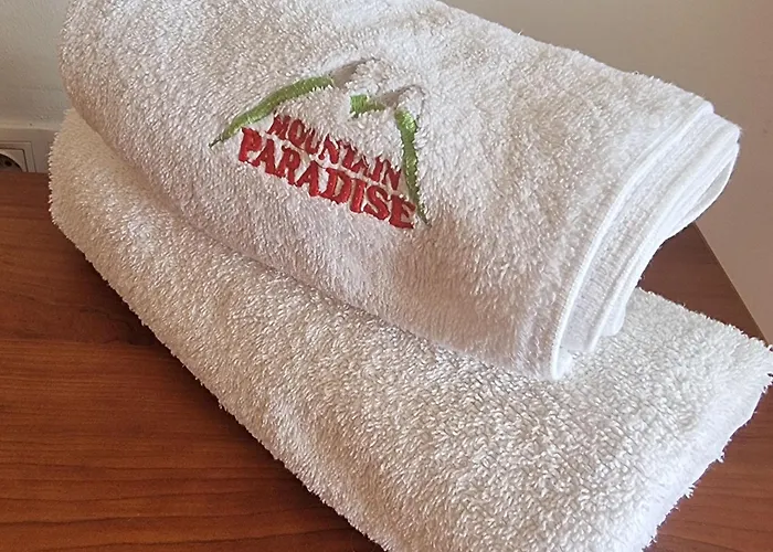 Apartman 1br Bright 300mbps Wifi Duplex - Two Floors Banszko