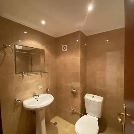 Апартаменти 1br Bright 300mbps Wifi Duplex - Two Floors Бансько