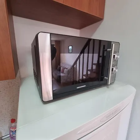 1br Bright 300mbps Wifi Duplex - Two Floors