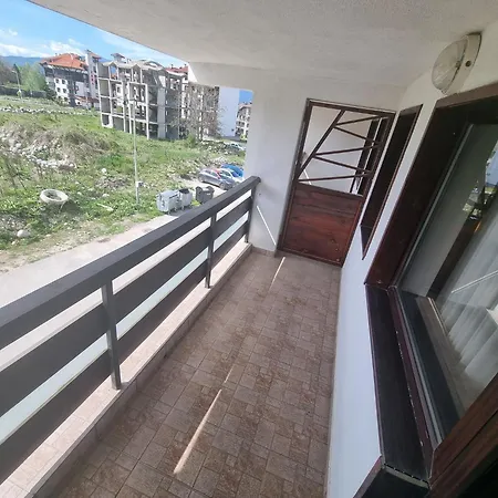 1br Bright 300mbps Wifi Duplex - Two Floors Апартаменти *