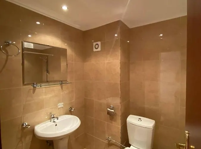 アパート 1br Bright 300mbps Wifi Duplex - Two Floors バンスコ