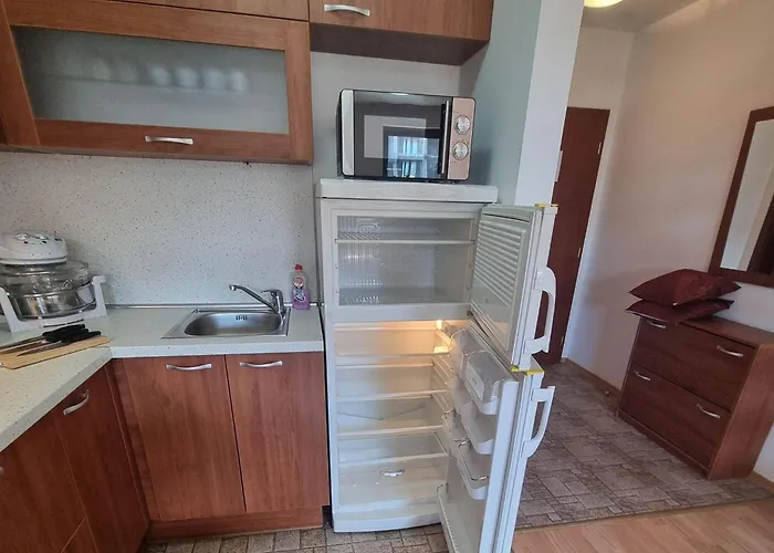 アパート 1br Bright 300mbps Wifi Duplex - Two Floors バンスコ