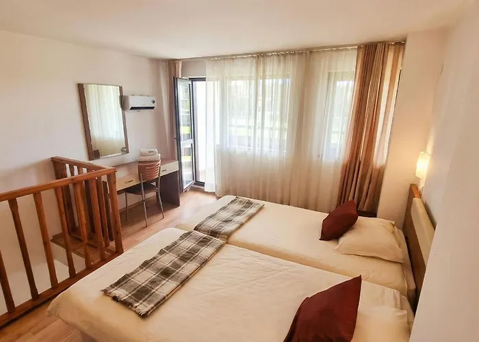 1br Bright 300mbps Wifi Duplex - Two Floors アパート バンスコ